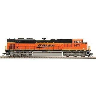  HO SD70ACe w/PS3, CSX Toys & Games