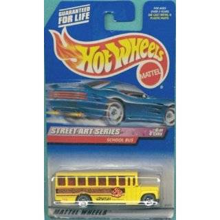 Hot Wheels Yellow School Bus Street Art Series 1999 164 Scale Die 