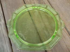 Vintage Anchor Hocking Depression Glass Green Cake Plate Princess Pattern