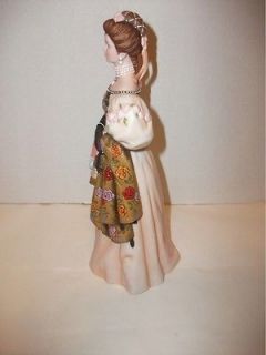 Exclusive Avon Mrs Albee Award Figurine 2000