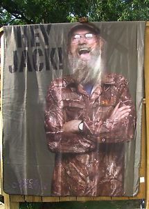 Snuggle with Uncle SI Hey Jack Duck Dynasty Commander Plush Throw Blanket New