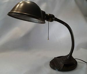 Nice Vintage Eagle Gooseneck Art Deco Desk Lamp Industrial Cast Iron Works