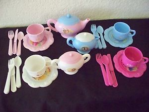 Disney Princess Dinnerware Set Children's Tea Party Dishes 26 Piece Set