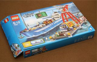 Lego City Harbour Set 7994 with Crane Dock Truck Minifigures Complete Boxed