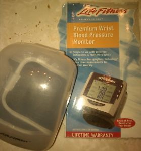 Life Fitness Blood Pressure Monitor 3AX1 4U LF 344536