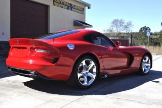 2013 Red Viper SRT Brand New Red Seat Belts Chrome Wheels Sabelt Leather Seat