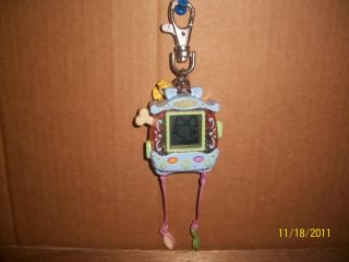 Littlest Pet Shop Electronic Virtual Key Ring Handheld Game Hasbro 2005 Dog