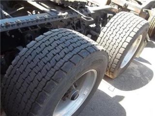 Peterbilt Rear Super Single Wheels and Tires Michellin 445 50R22 5 Kenworth