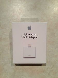 Genuine Apple MD823ZM A Lightning to 30 Pin Adapter Brand New SEALED Retail Box