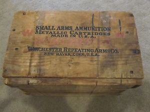 VINTAGE WINCHESTER ARMS CO SMALL ARMS WOODEN AMMUNITION AMMO BOX