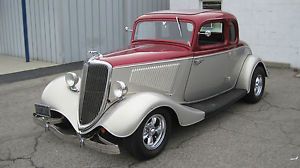 1934 Ford 5 Window Coupe Hot Rod Street Rod 302 Automatic Vintage Air