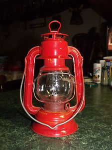 RED Vintage Dietz Comet Battery Lantern 