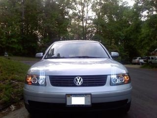 1997 2000 Volkswagen Passat B5 Black Halo LED Projector Headlight w Corner Lamp