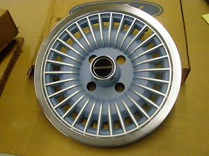 1978 1979 1980 Ford Fairmont Mustang Wheel Cover Hub Cap Blue Inserts 1981