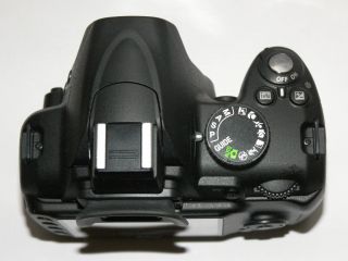 Nikon D3000 Digital SLR Camera Body Only 10 2 MP Accessories Spare Battery 0018208916566