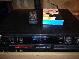 Philips CDR 785 CD Burner 3 Disc Changer Player Recorder and Remote 037849893685