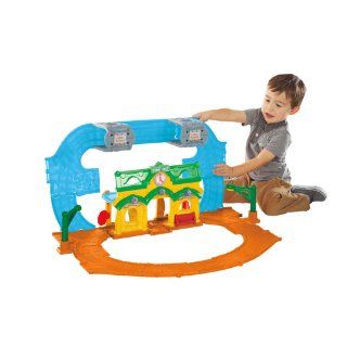 Playskool Sesame Street Elmo Junction Train Set Child Kid Toddler Play Time