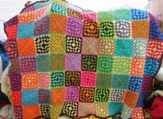 Vtg Lovely Handmade Granny Squares Crochet Afghan Throw Bedspread 60 x 50 Bright