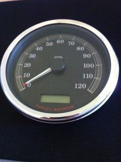 Harley Speedometer 3218 ml Roadking Softail Custom Fat Bob Dyna Wideglide 04 10