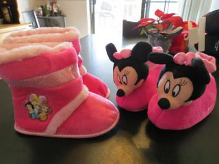 Girls Disney Slippers Princess or Minnie Mouse Size 7 8 9 10 11 1