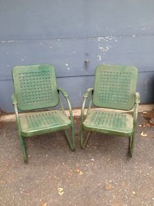 Pair Retro Vintage Antique Metal Motel Porch Lawn Patio Spring Chairs