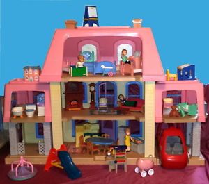 Little Tikes Grand Mansion Dollhouse Loaded with People and Furniture