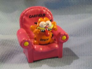 Bully Garfield Cat in Chair Figurine