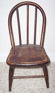 Vintage Antique 18" Wooden Wood Baby Doll Short Chair