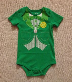 New Baby Toddler Boy Green St Patrick's Day Tuxedo Kiss Me Onesie Outfit 24 Mos