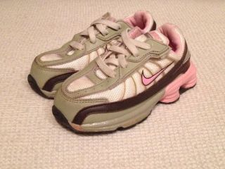 Nike Shox Toddler Girls Athletic Shoes Sneakers Tennis Shoes Size 8