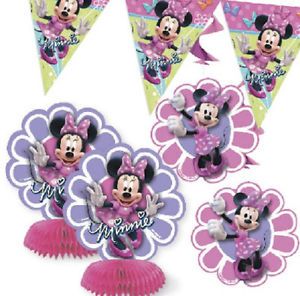 Minnie Mouse Bow tique 7 Piece Decoration Kit Banner Birthday Party Supplies