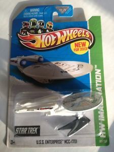 2013 Hot Wheels Star Trek USS Enterprise NCC 1701 Battle Damaged