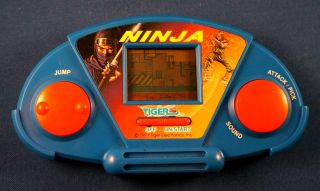 1991 Ninja Tiger Electronic Handheld Video LCD Game Arcade Pocket Vintage Toy