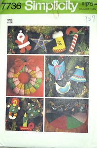 Vtg Simplicity Christmas Felt Santa Ornaments Wreath Tree Skirt Pattern 7736 UC