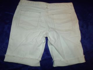 Gap Womens Super Cute White Stretch Shorts Size 8 Worn Once Perfect