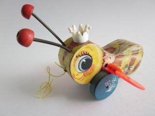 Vintage 1957 Queen Buzzy Bee Fisher Price Wood Wooden Pull Toy 444