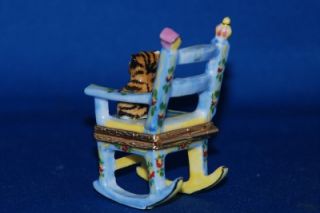 Adorable Limoges Atelier Peint Main Rocking Chair with Cat Kitten Trinket Box