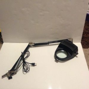 Vintage Magnifying Flexible Arm Lamp Light Portable Lamp Black E78751