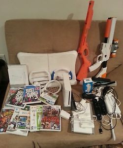 Nintendo Wii White Console w Remotes 9 Games and Accessories Fitness Board