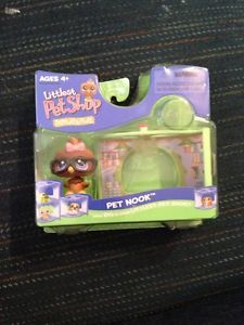 New Littlest Pet Shop 354 Pet Nook Brown Owl Purple Eyes Library Nook Glasses