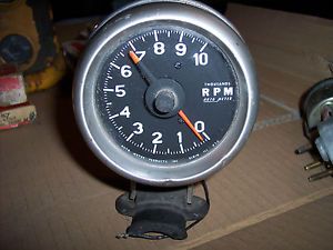 Vintage Auto Meter Tachometer Tach 570 Competition Rat Rod Street Bogger Gauge