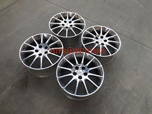 Cadillac DTS Factory Wheels
