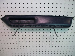 Chevy GMC Interior Door Panel Arm Rest Passenger S10 S15 Blazer Jimmy Armrest