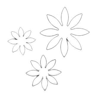 Crystal Flowers Shasta Daisy Cutters by GSA Kitchen & Dining