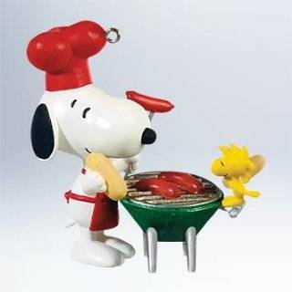 Grill Master Snoopy #14 2011 Hallmark Ornament