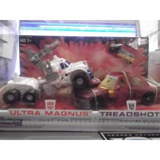 Transformers Universe Ultra Magnus with Over run Vs Treadshot with 